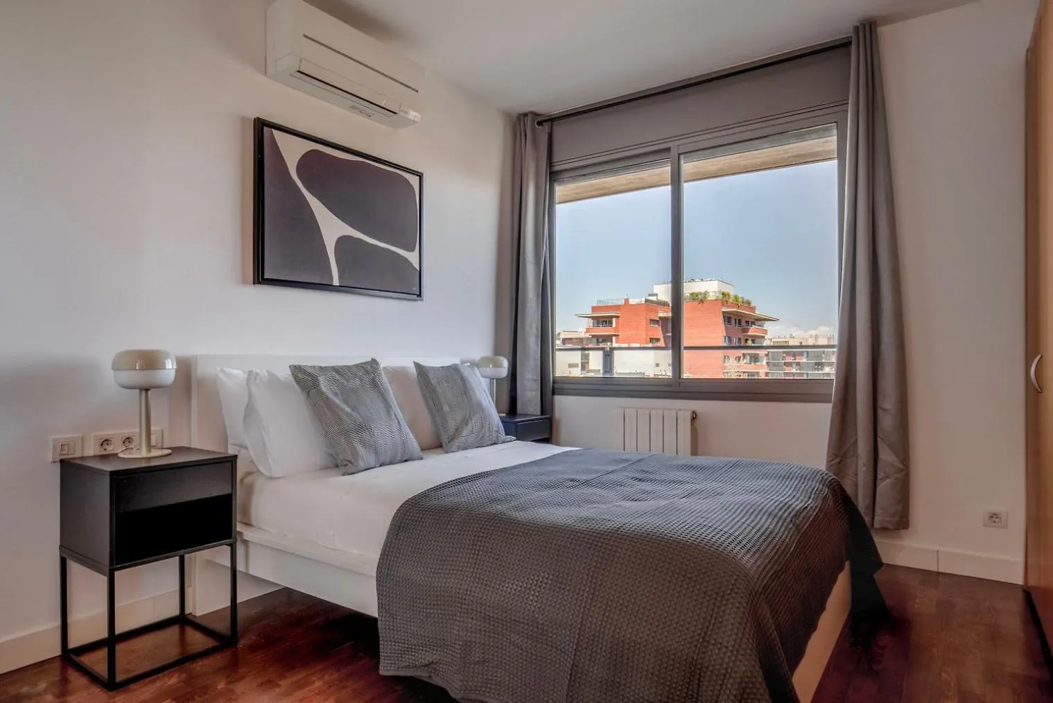 Blueground Galvany Fully Furnished Equipped Bcn-134 Barcelona